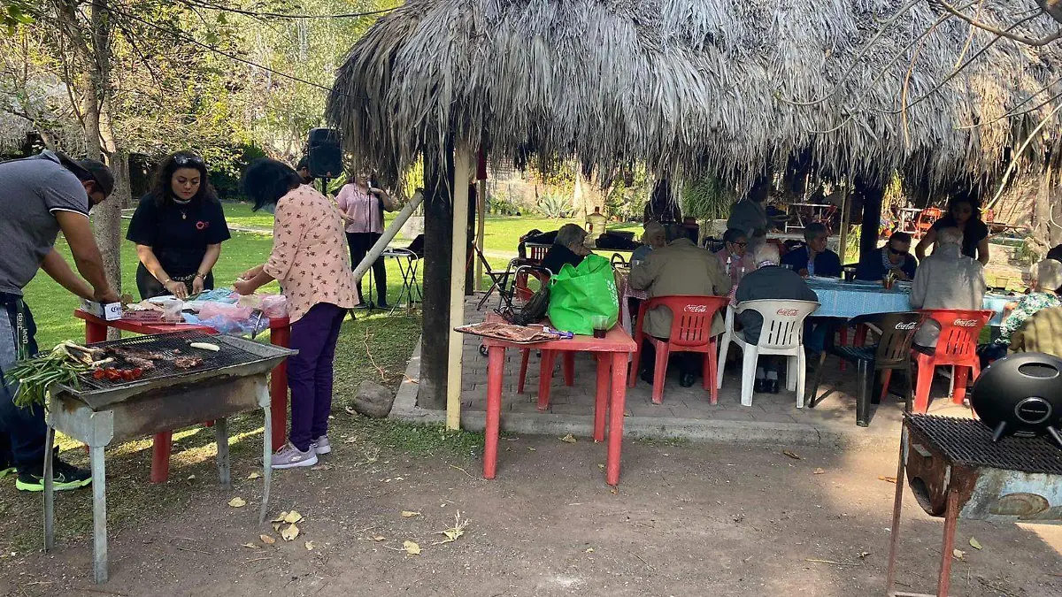 Organizan Picnic para abuelitos de La Conferencia  1